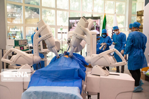 نخستین جراحی رباتیک از راه دور ایران