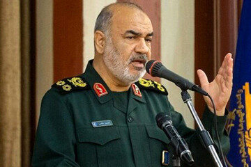 اخطار جدی فرمانده کل سپاه درپی جریان سازی های اخیر علیه ایران