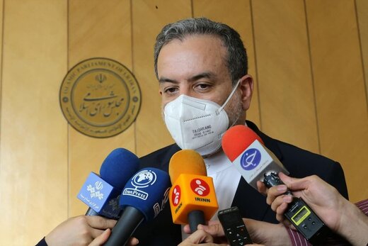 عراقچی:مذاکره به اندازه کافی انجام شده/ زمان گرفتن تصمیم‌های سخت از سوی طرفین برجام است