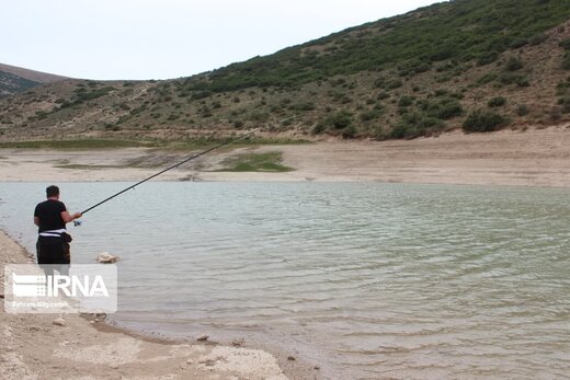 خشکسالی و دریاچه در حال مرگ فینارود