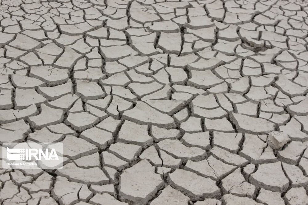 خشک‌ترین سال آبی نیم قرن اخیر به پایان رسید/ آب در مخازن ۱۹۹ سد ملی کشور به حداقل رسیده است