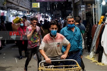 شلوغی بازار تهران در شرایط قرمز کرونا