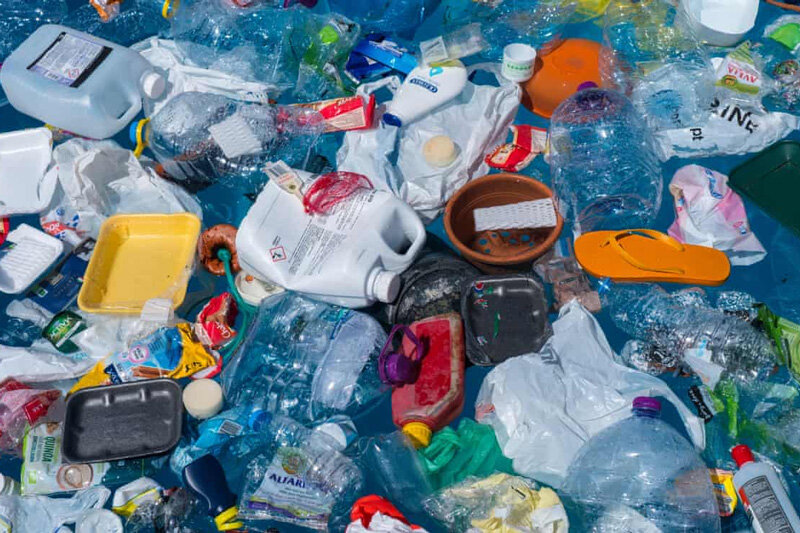 تولید و واردات پلاستیک‌های یک‌بار مصرف در این کشور ممنوع شد