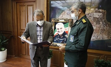قدردانی فرمانده سپاه جزیره از تعامل و هم افزایی منطقه آزاد کیش