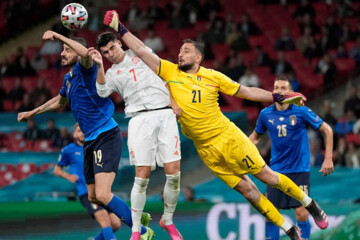 تصاویر | قاب‌های برگزیده از مسابقه تماشایی ایتالیا و اسپانیا در نیمه‌نهایی یورو