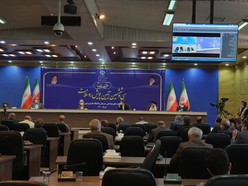 وزیر بهداشت در ارومیه
