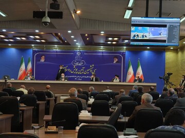 وزیر بهداشت در ارومیه