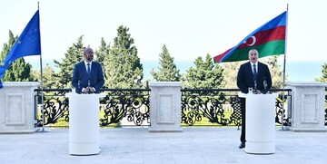 علی‌اف:درگیری قره‌باغ به پایان رسیده،باکو آماده امضای توافق صلح با ایروان است/ارمنستان علیه ما از فسفر سفید استفاده کرد