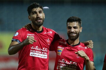 مهاجم پرسپولیس به سپاهان نزدیک‌تر شد