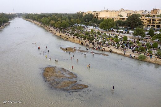 حال خوش با «زنده رود»