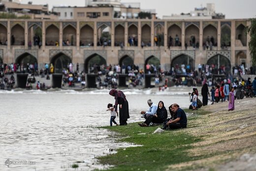 حال خوش با «زنده رود»