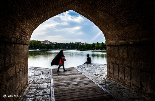 حال خوش با «زنده رود»