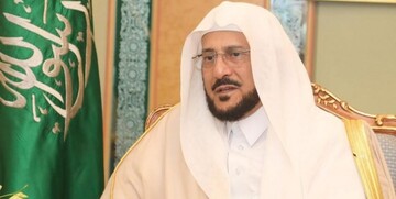 تمسخر وزیر سعودی پس از اظهاراتش درباره حج امسال