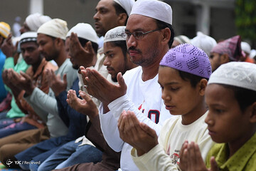 تصاویر | اقامه نماز عید قربان در سراسر جهان
