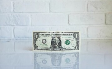 دلار در آستانه فتح کانال جدید