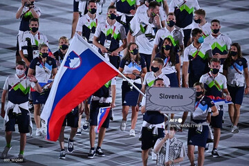 تصاویر | قاب‌های ماندگار رژه ورزشکاران کشورهای مختلف در مراسم افتتاحیه المپیک توکیو