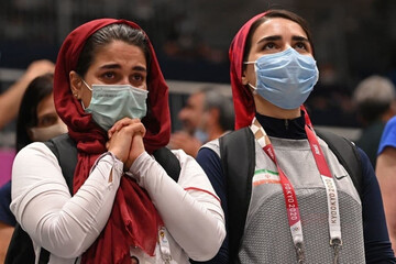 اشک‌های نجمه خدمتی پس از طلایی شدن فروغی در توکیو/عکس