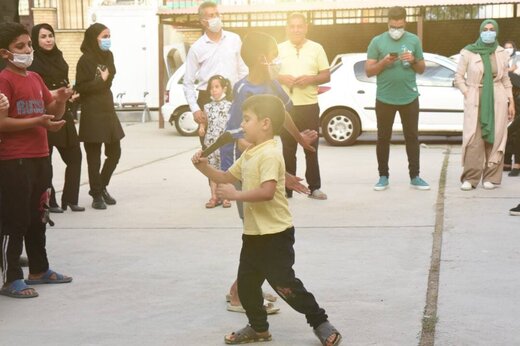 برگزاری جشن عید غدیر همراه با کودکان کار و خیابانی - کمالشهر کرج