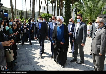 در حاشیه آخرین نشست هیئت دولت دوازدهم