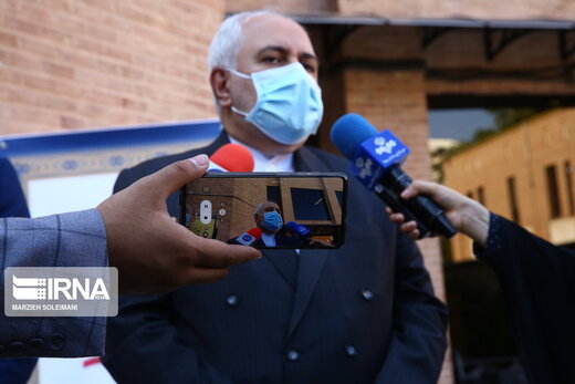 ظریف:بدعهدی آمریکا به صورت کتاب منتشر می‌شود/ا برای کابینه جدید دعوت شدیم که دعا کنیم و ما همین کار را خواهیم کرد