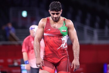 صعود ساروی به نیمه‌نهایی با عبور از کشتی‌گیر گُرجی