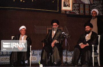 نگاهی به دوازده دوره مراسم تنفیذ رئیسان جمهوری اسلامی ایران