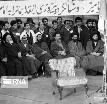 نگاهی به دوازده دوره مراسم تنفیذ رئیسان جمهوری اسلامی ایران