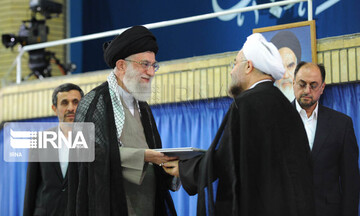 نگاهی به دوازده دوره مراسم تنفیذ رئیسان جمهوری اسلامی ایران
