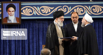 نگاهی به دوازده دوره مراسم تنفیذ رئیسان جمهوری اسلامی ایران