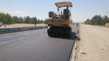 از ابتدای سال جاری: آسفالت ۱۸۶ کیلومتر از محورهای مواصلاتی آذربایجان‌غربی
