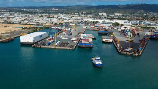 کنترل دو کشتی در نزدیکی سواحل امارات مختل شد