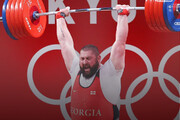 تمجید فدراسیون جهانی وزنه‌برداری از غول گرجی: به راحتی نفس کشیدن، رکورد می‌شکند