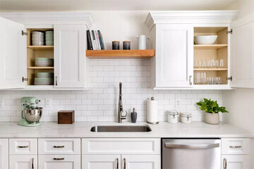 چگونه ظروف را در کابینت بچینیم؟