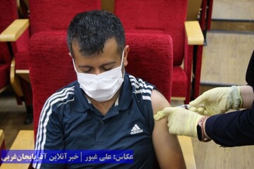 واکسیناسیون خبرنگاران آذربایجان‌غربی علیه کرونا