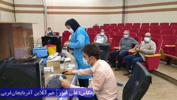 واکسیناسیون خبرنگاران آذربایجان‌غربی علیه کرونا