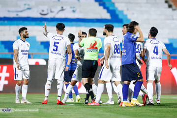 واکنش باشگاه گل‌گهر به اتفاقات بازی با استقلال