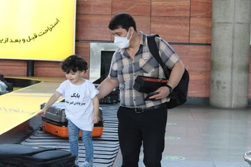 محمد بنا و پسرش بابک