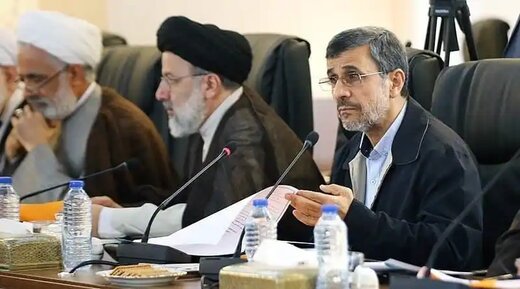  از رئیسی همان طور دفاع  می شود که از احمدی نژاد 