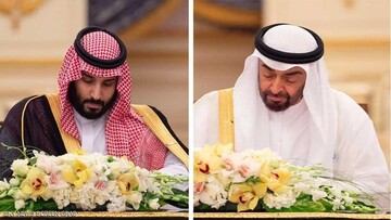 فایننشال‌تایمز: مردم سراسر جهان عرب فریاد سقوط مستبدان را سر می‌دادند اما اکنون سقوط دموکراسی را سر می‌دهند
