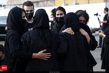 بدرقه پیکر ارشا اقدسی به خانه ابدی