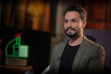 مصطفی راغب برای «نشان ارادت» می‌خواند