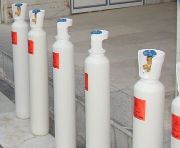 بنیاد علوی۳۰ دستگاه اکسیژن به بیمارستان معرفی زاده شادگان اهدا کرد