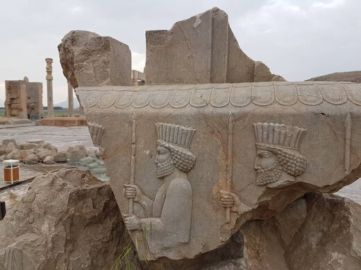 از تخت جمشید تا کشتی بازمانده از دوران صفوی در «ایران باستان»