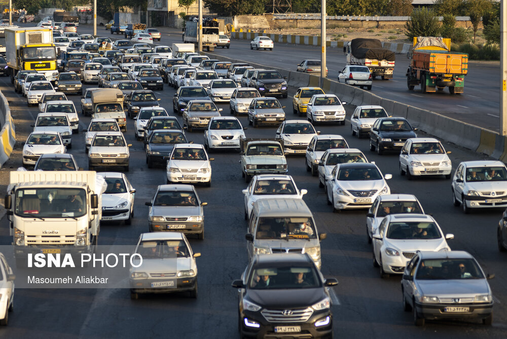 دلیل ترافیک سنگین این روزهای تهران چیست؟