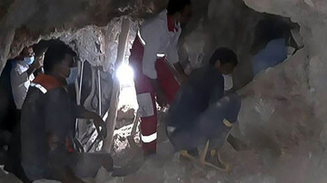 دو کشته در حادثه ریزش معدن میبد