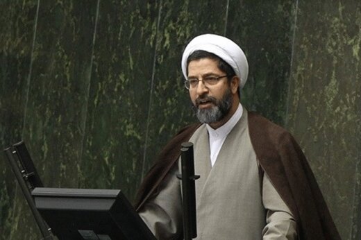 ببینید | بحرینی: بانک‌های خصوصی در حال خشکاندن ریشه اقتصاد کشور هستند