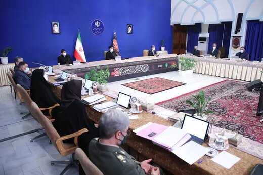 قدردانی ابراهیم رئیسی از وزرای دولت روحانی در آخرین جلسه