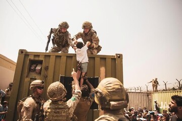 تلخ و شیرین در فرار از افغانستان