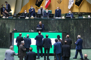 ۱۸ وزیر رئیسی رأی اعتماد گرفتند /باغ گلی ردصلاحیت شد