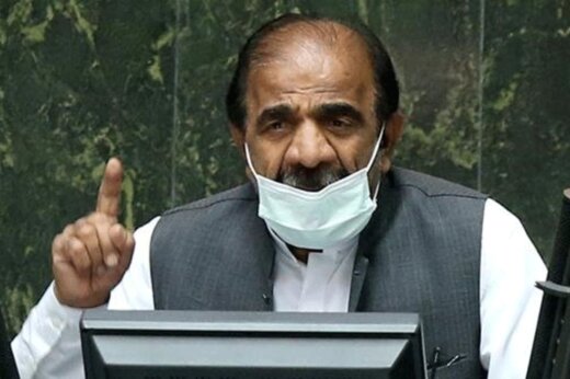 ببینید | گاف جنجالی نماینده مجلس: چراغ حل مشکل، کاهش ارزش ارز ملی است!